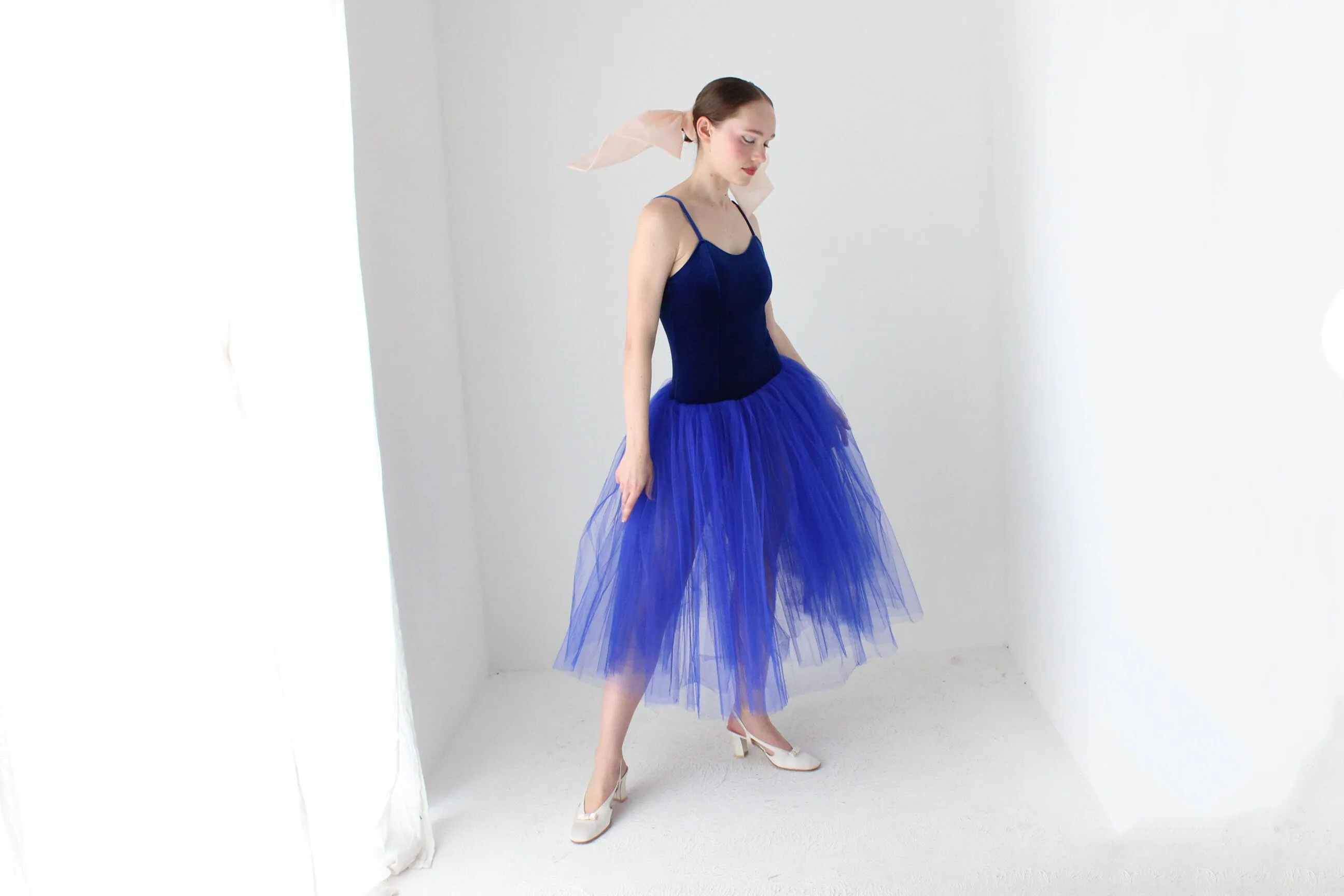 BALLETCORE 2000s Cobalt Tulle & Velvet Tutu Costume Dress