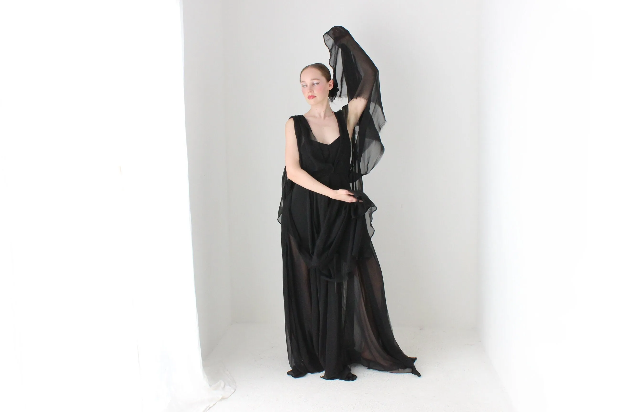 BALLETCORE Y2K Designer 'Religion' Dramatic Layered Crepe Chiffon Formal Gown