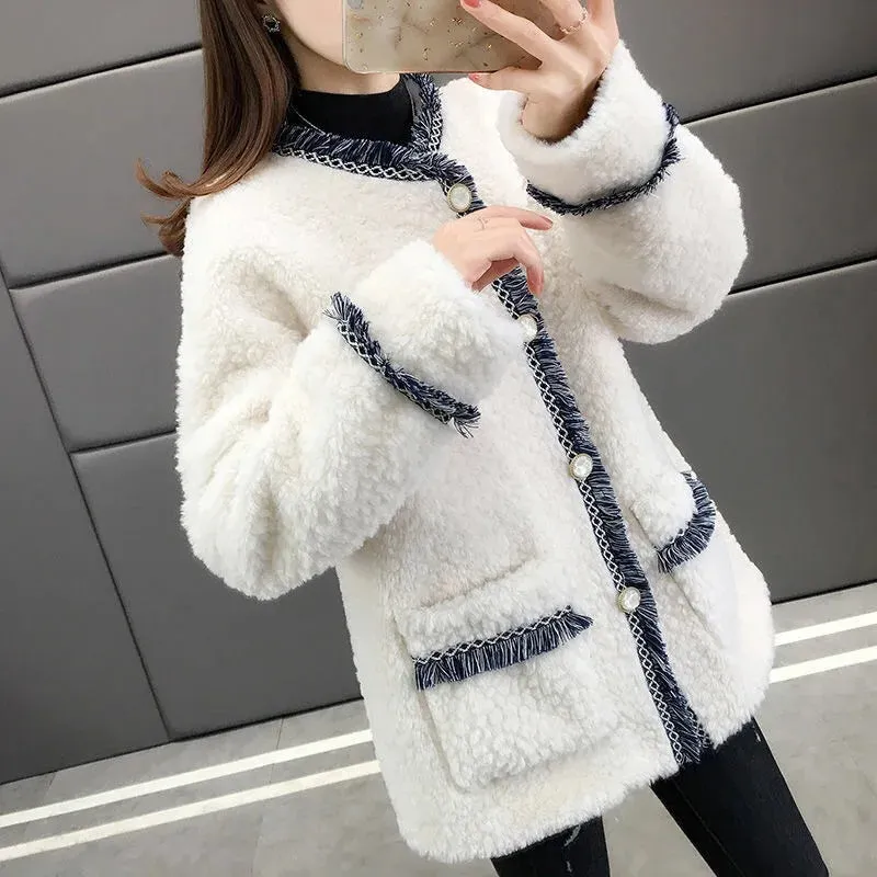 cold weather outfits Joskaa 2024 New Fleece-Lined and Thickened Tweed Style Women's Leather Top Coat Lamb Wool Jacket Natural Fur Top For Winter Season