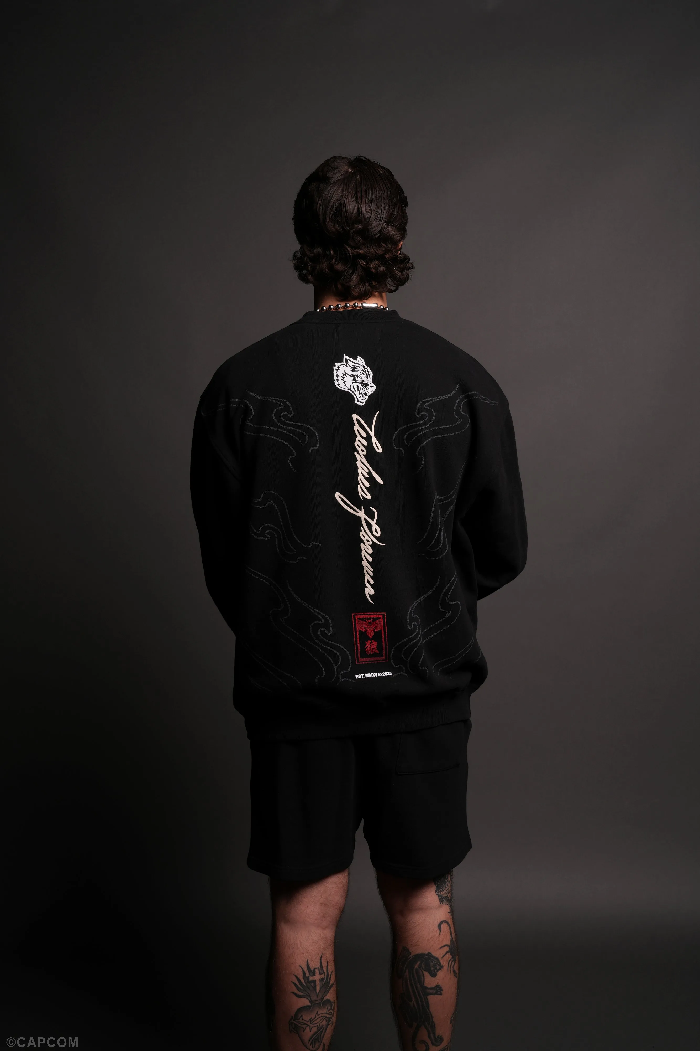 House Of Wolves London Crewneck in Black
