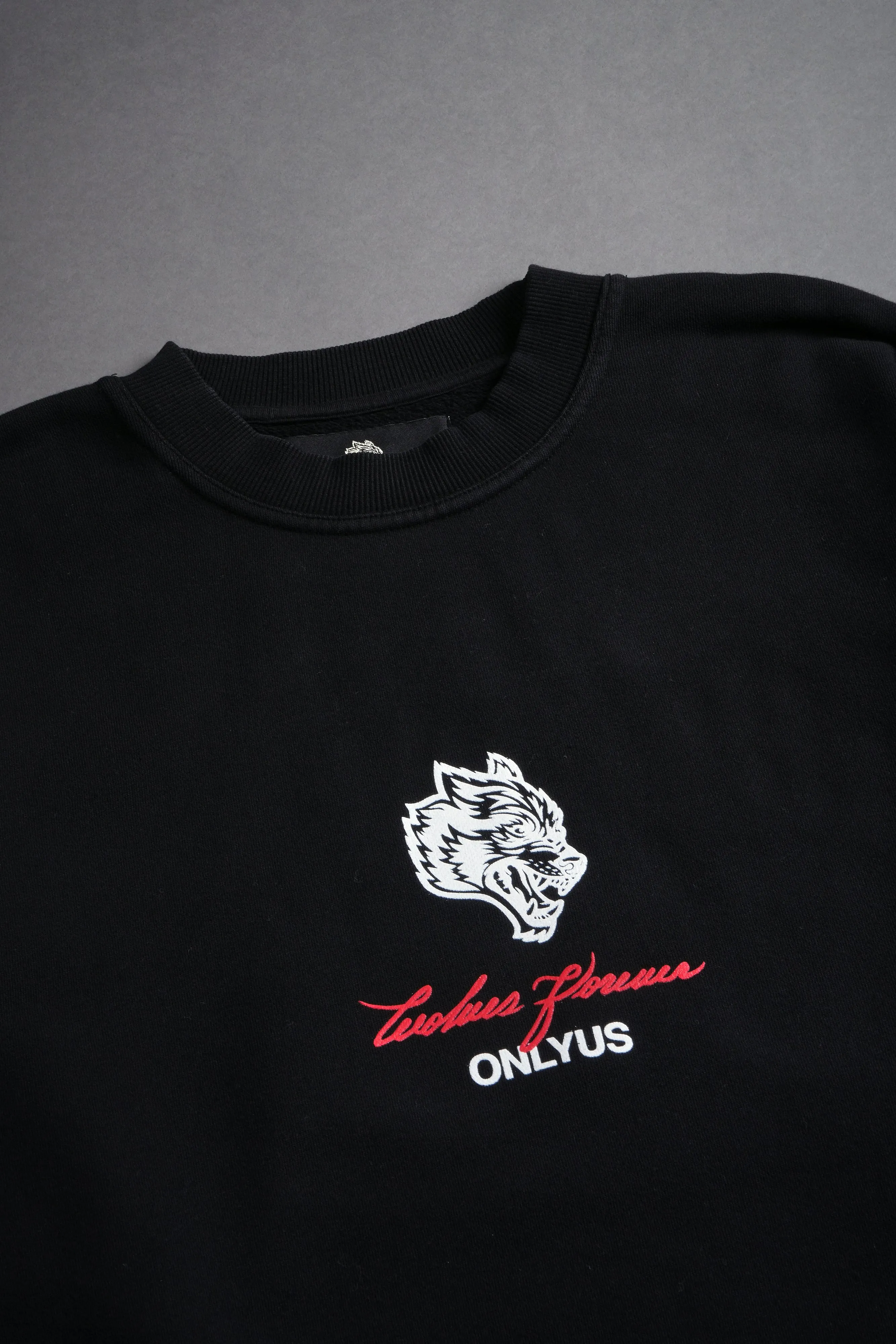House Of Wolves London Crewneck in Black