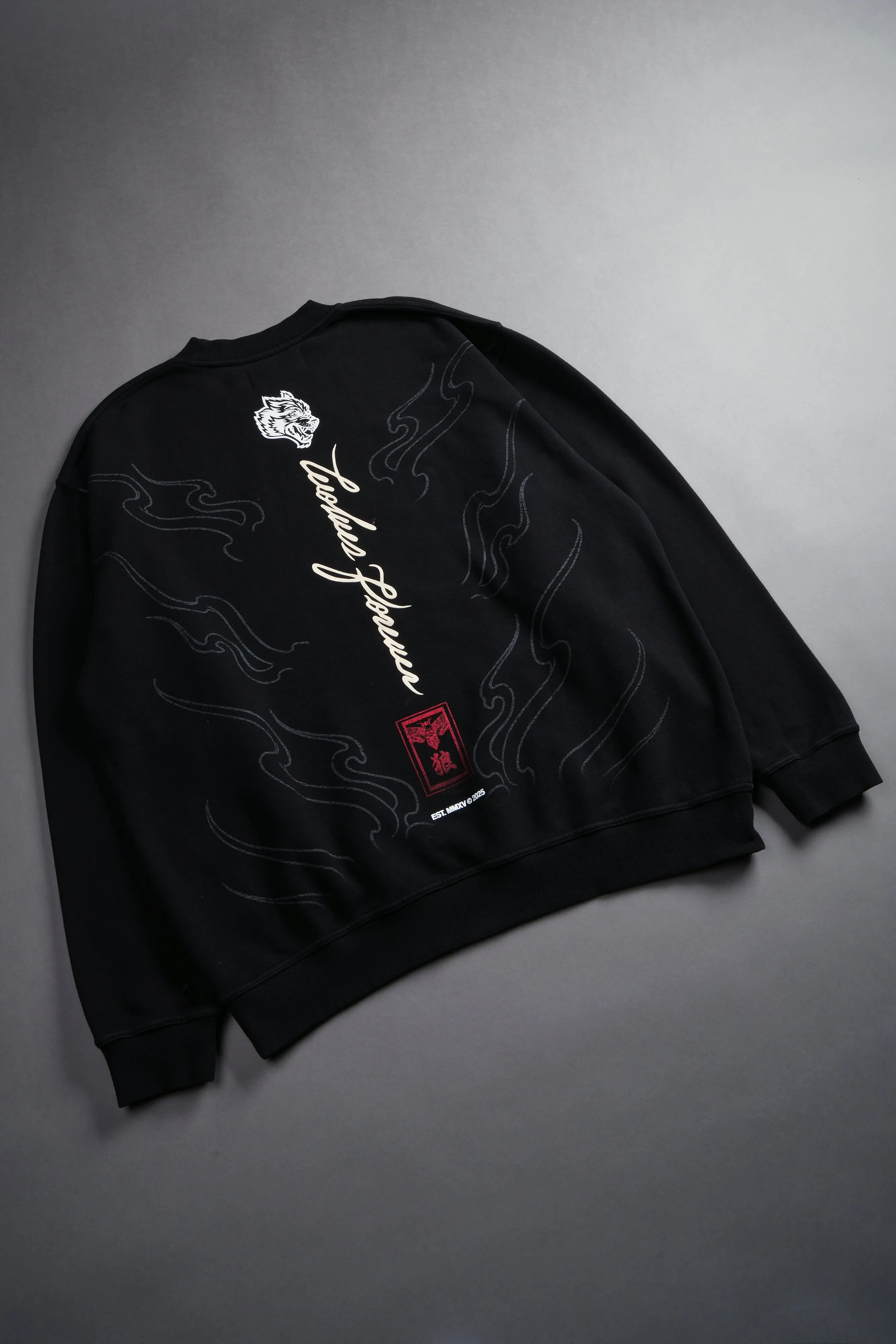 House Of Wolves London Crewneck in Black
