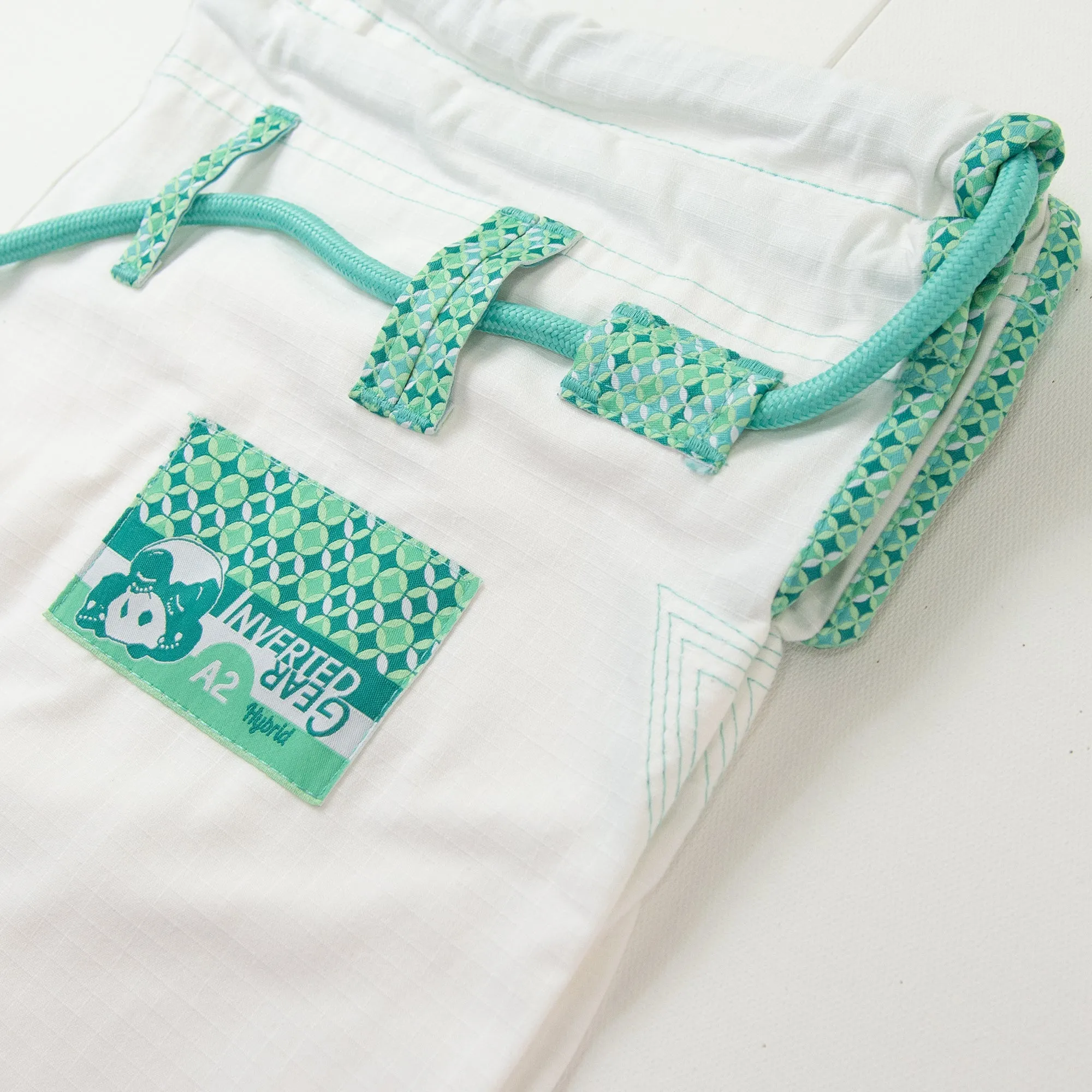 Inverted Gear Hybrid BJJ Gi - White/Green