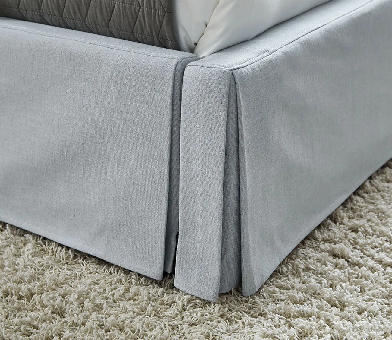 Modus Furniture Shelby Upholstered Skirted Panel Bed