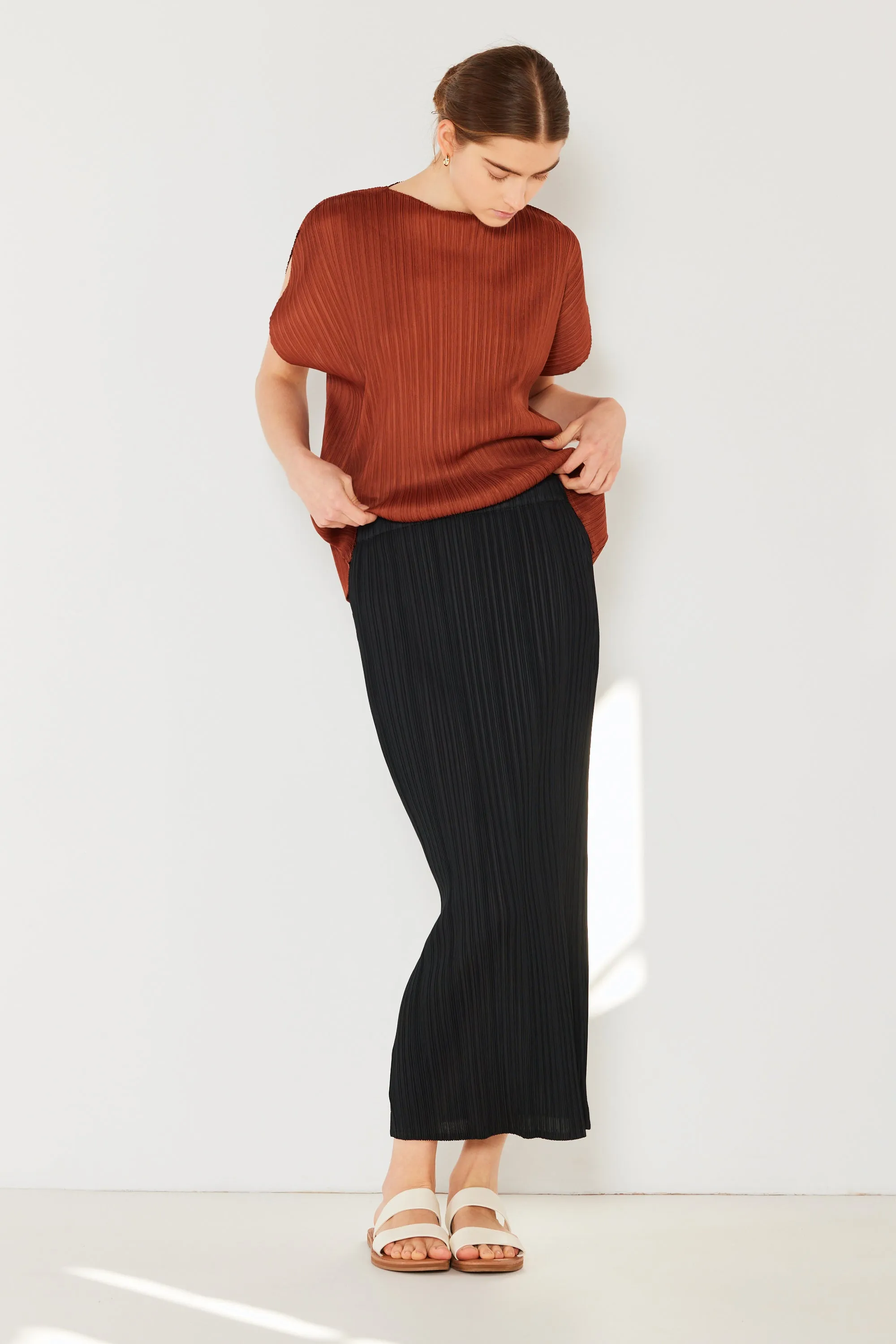 Pleated midi pencil skirt - Style#SKT01H