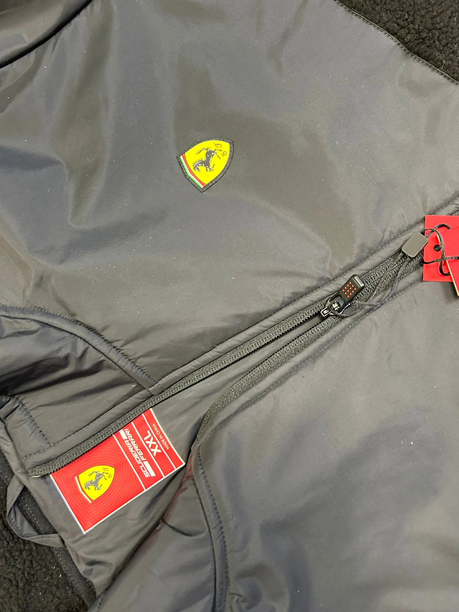 Scuderia Ferrari Polar Fleece Winter Pullover Jacket - Unisex - Black