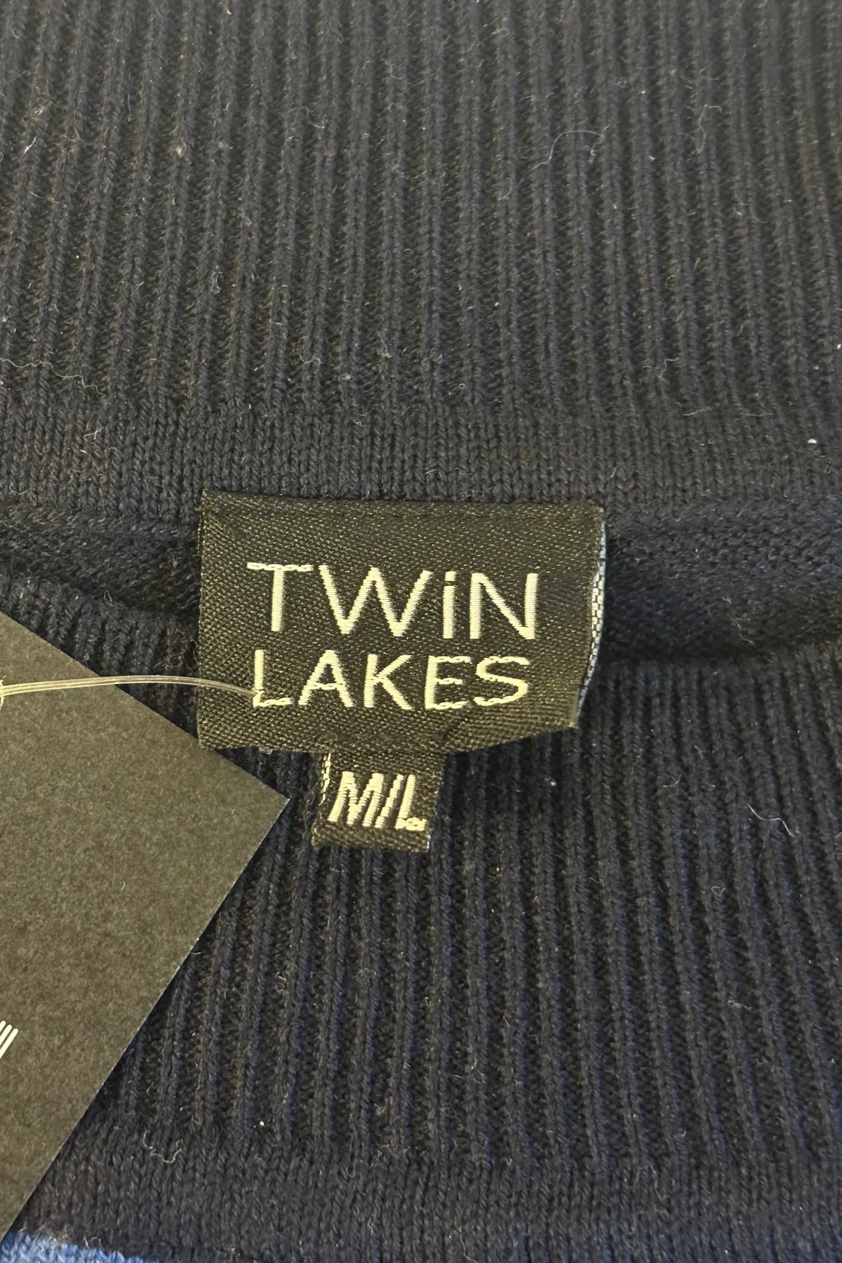 Twin Lakes shades of blue jumper, M/L