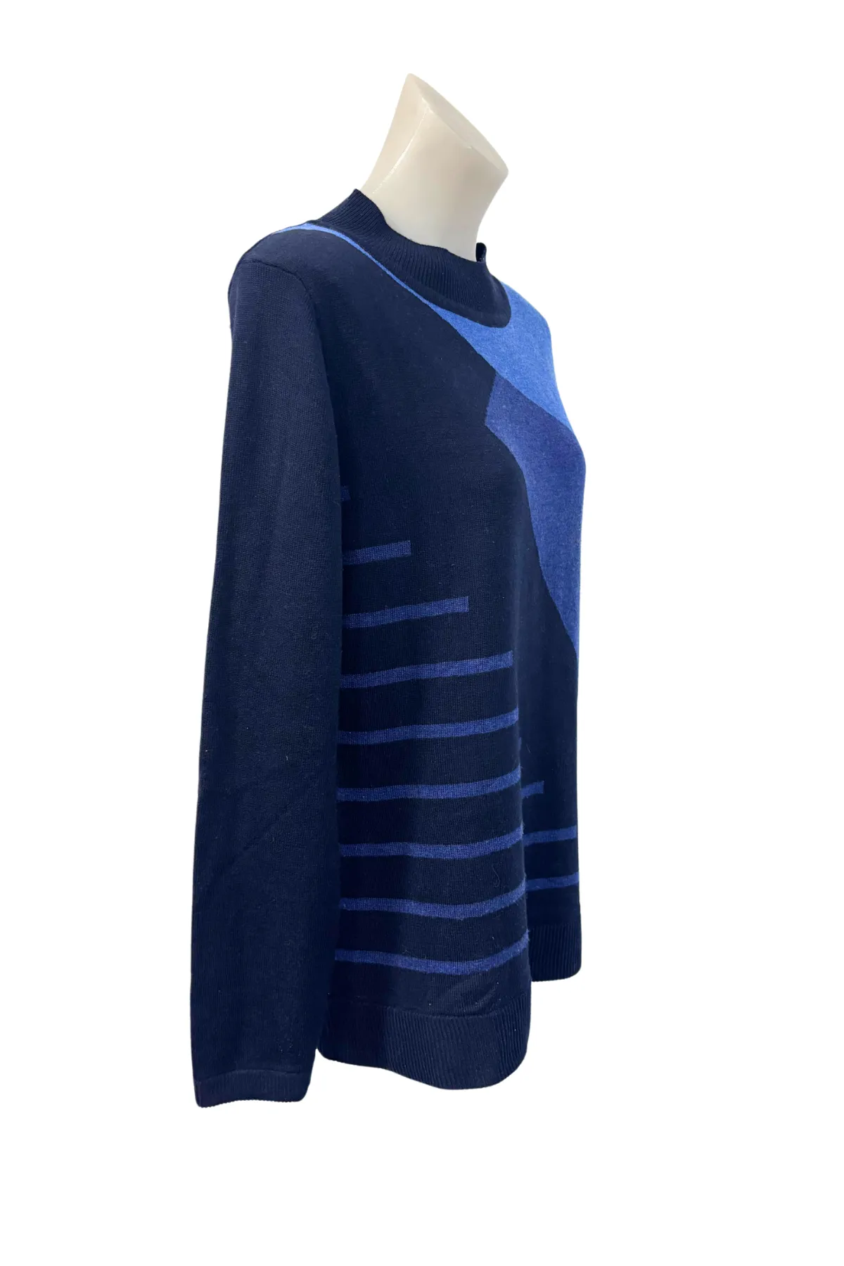 Twin Lakes shades of blue jumper, M/L