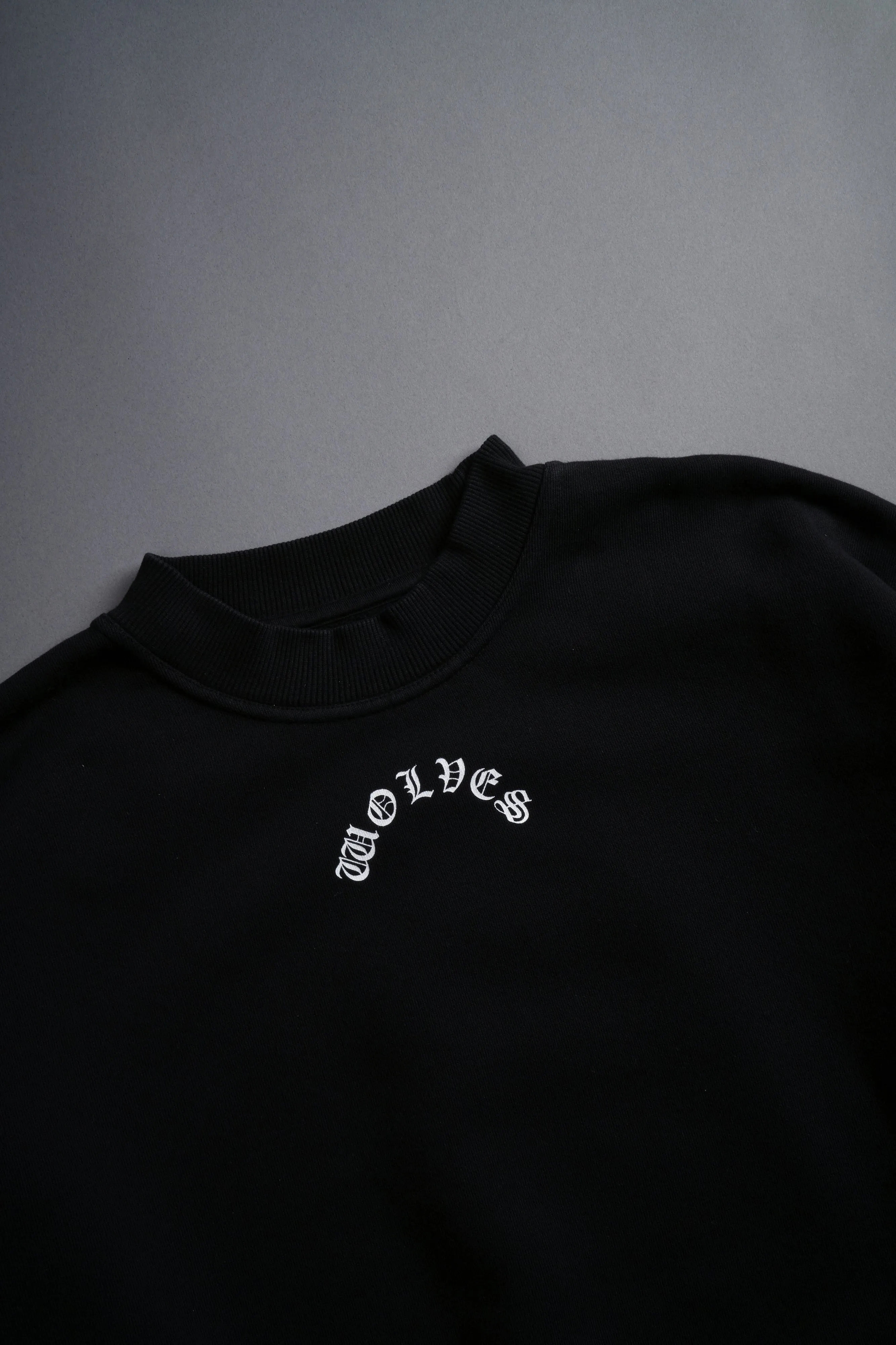 Wolf Chopper She "Cornell" Crewneck in Black