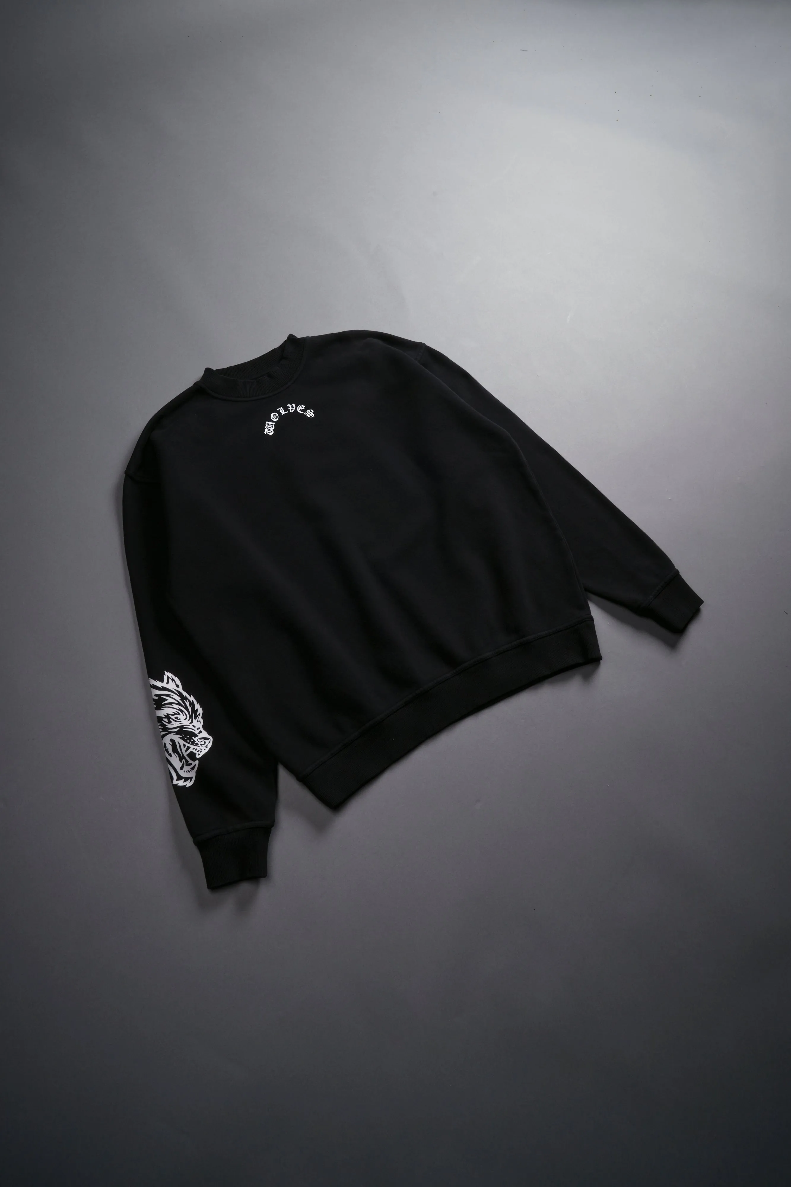 Wolf Chopper She "Cornell" Crewneck in Black